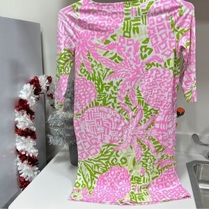 Lilly Pulitzer Pink & Green Tropical Dress (Size XL) runs small